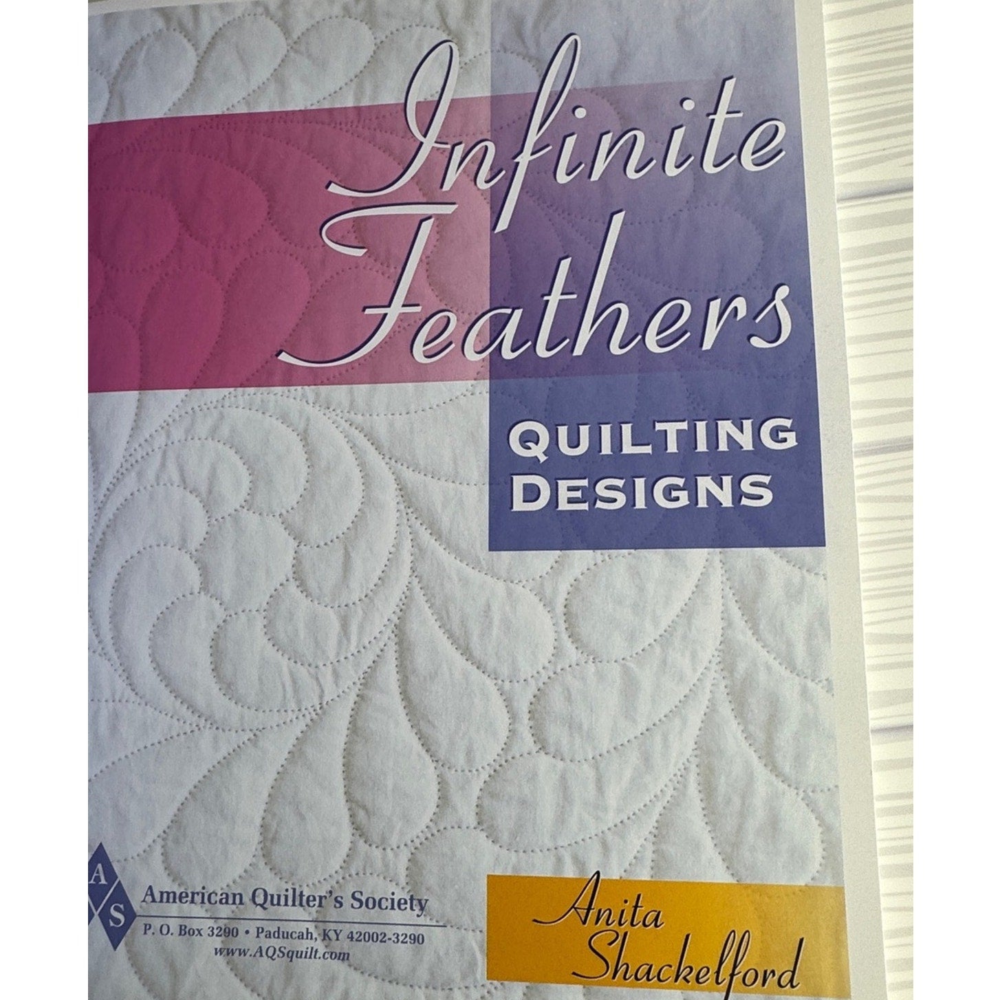 Infinite Feathers Quilting Designs Anita Shackelford Book Free-Motion Pattern AQ - Lane Creatives