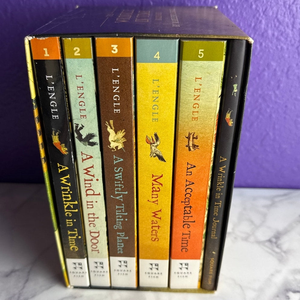The Wrinkle in Time Boxed Set 5 Books Exclusive Journal Madeleine L'Engle Series