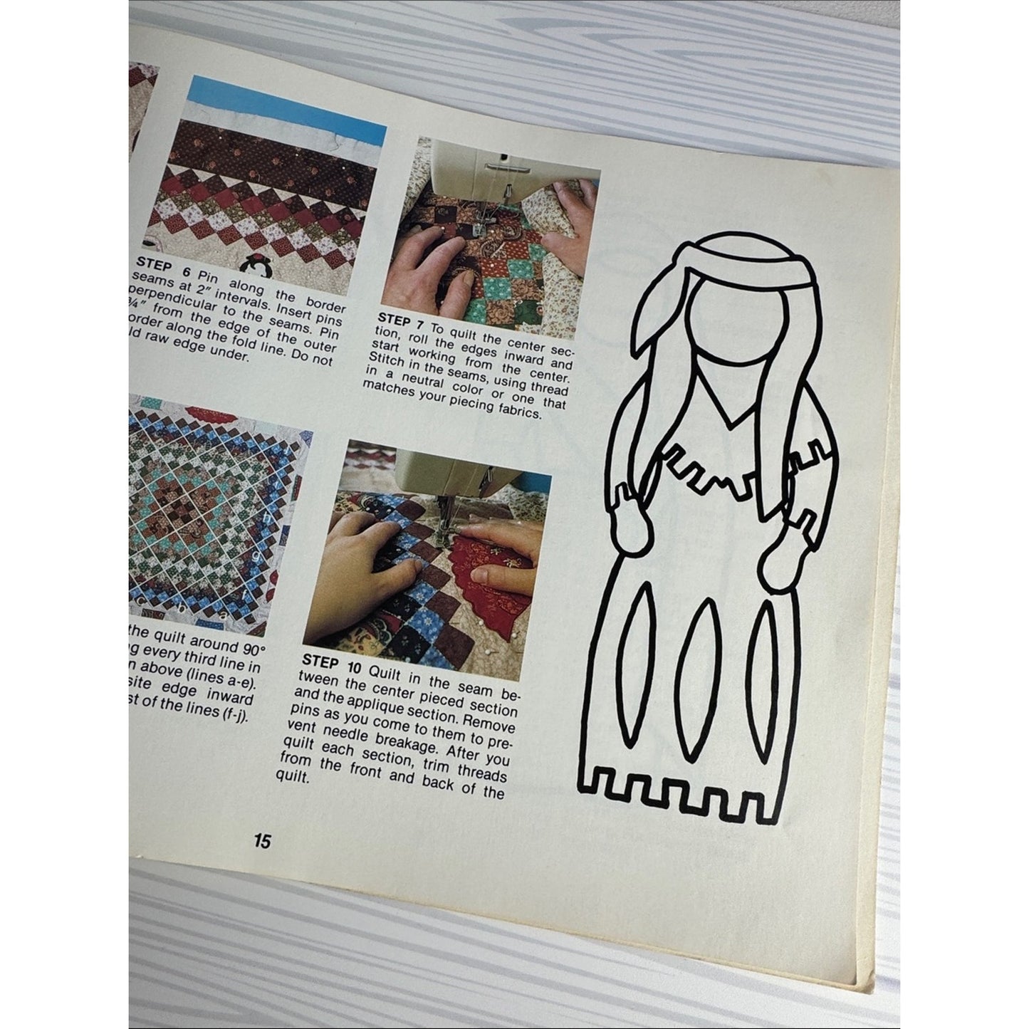 Vintage A Trip Round The World Quilt Pattern Booklet GP472 Sandra Sigal 1983 - Lane Creatives