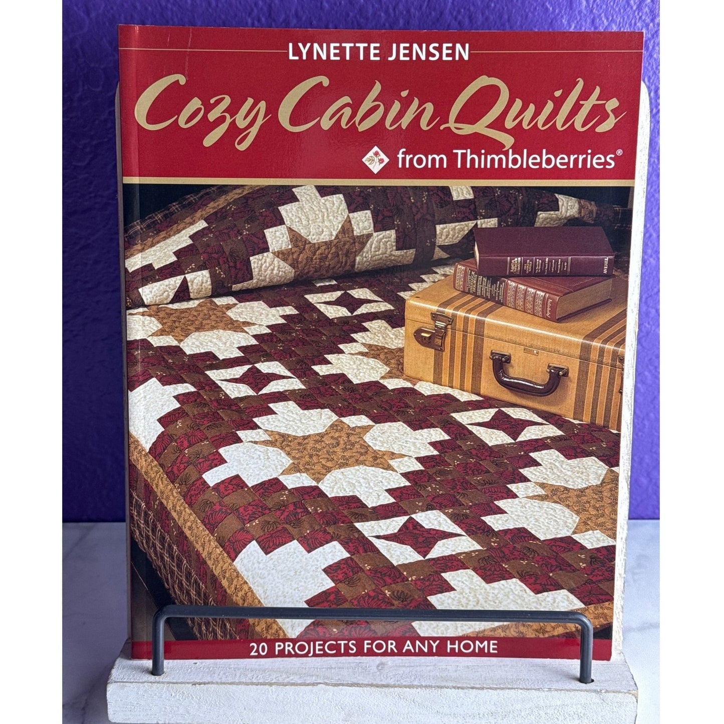 Cozy Cabin Quilts Thimbleberries Lynette Jensen 20 Projects Quilting Book